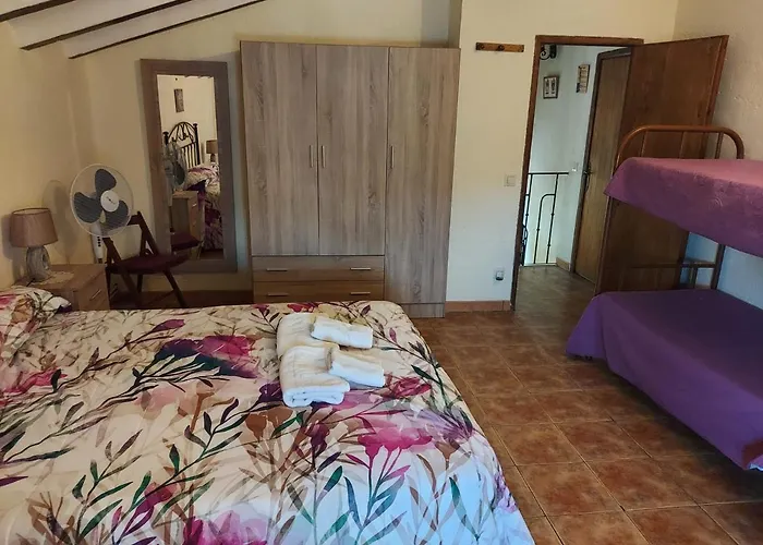 Casa Del Aguila Dorada
